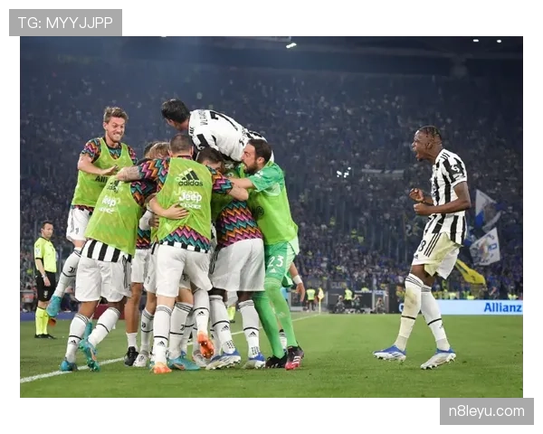 阿利松重返首发状态回暖，稳固防线为球队胜利奠定坚实基础