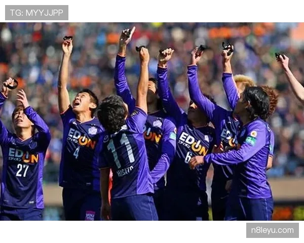 日本队迎战强敌友谊赛，状态回暖展现非凡实力与团队默契