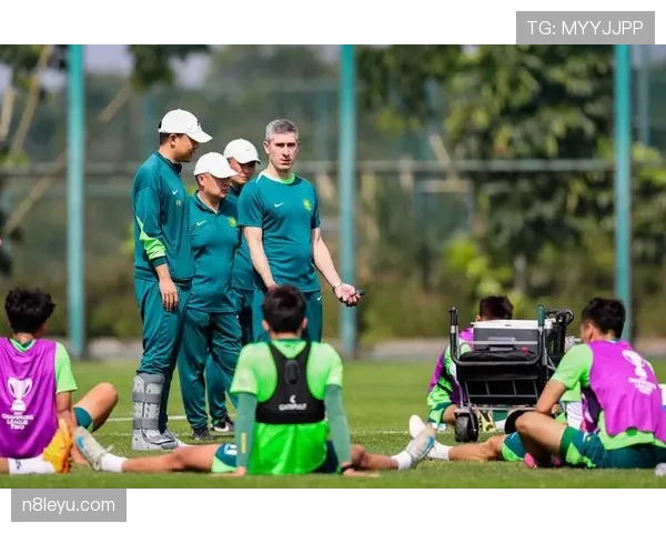 球队名人榜:传奇球员与功勋教练的辉煌足迹