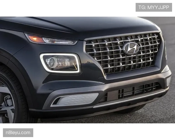 王燊超又来晒家里的豪车，这车库开的跟小型车展似的！