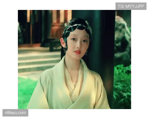 谢杏芳家的后花园都快比咱们小公园大了，谁告诉我她真不是明星？！